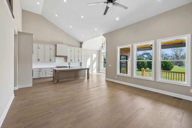 64 Blairmont Ct, Winchester, TN 37398