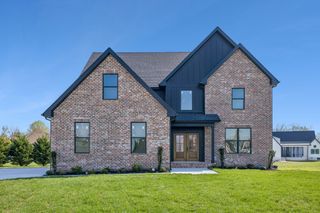 64 Blairmont Ct, Winchester, TN 37398