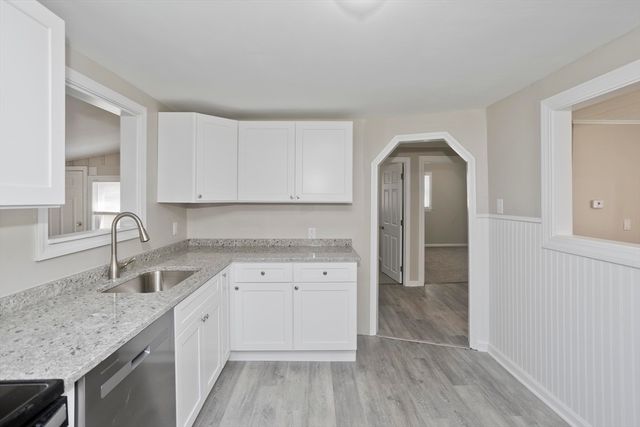 234 Mapleshade Ave, East Longmeadow, MA 01028