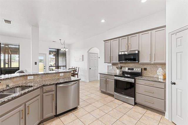 254 Mckinley Lane, Royse City, TX 75189