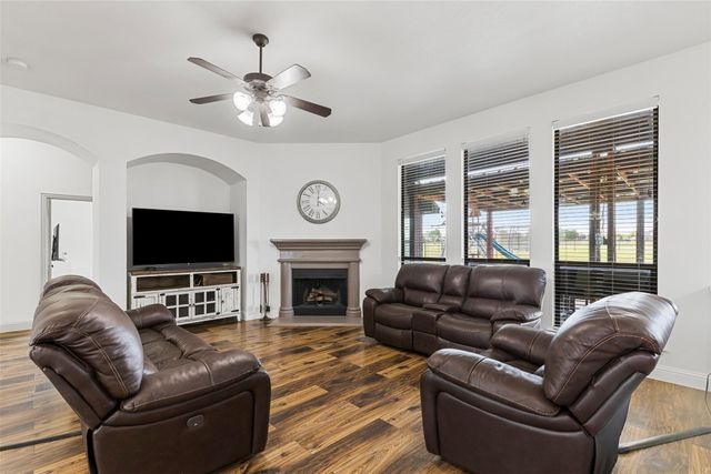 254 Mckinley Lane, Royse City, TX 75189