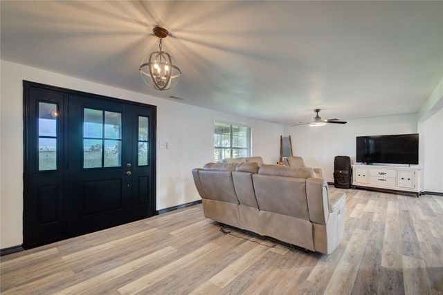 346 County Road 3501, Sulphur Springs, TX 75482