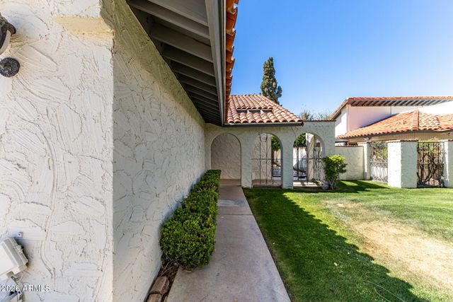 5776 N SCOTTSDALE Road, Paradise Valley, AZ 85253