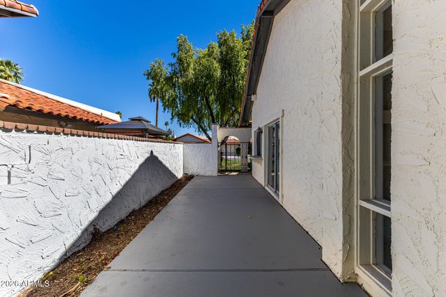 5776 N SCOTTSDALE Road, Paradise Valley, AZ 85253