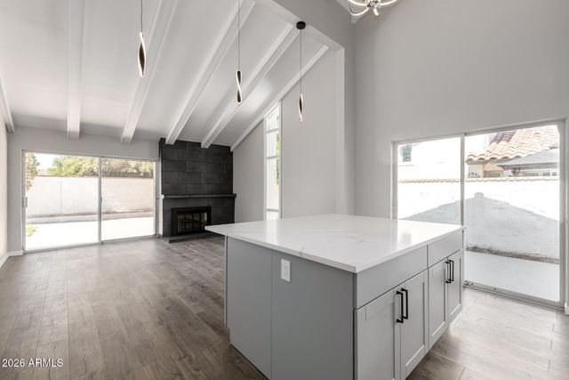 5776 N SCOTTSDALE Road, Paradise Valley, AZ 85253