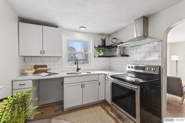 6316 Franklin Street, Omaha, NE 68104