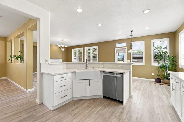 6404 Sol Way, Citrus Heights, CA 95621