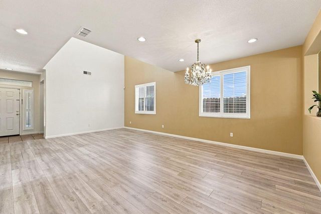6404 Sol Way, Citrus Heights, CA 95621