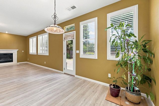 6404 Sol Way, Citrus Heights, CA 95621