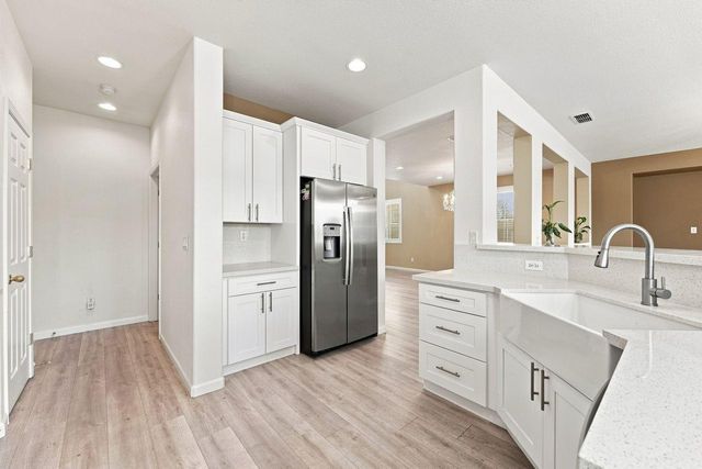 6404 Sol Way, Citrus Heights, CA 95621