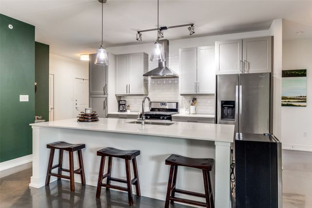 5710 Mccommas Boulevard 103, Dallas, TX 75206