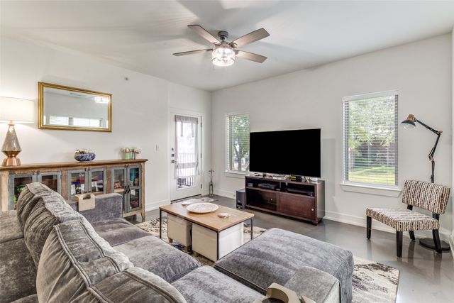 5710 Mccommas Boulevard 103, Dallas, TX 75206