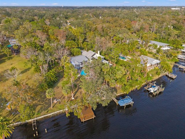 906 W HENRY AVENUE, Tampa, FL 33604