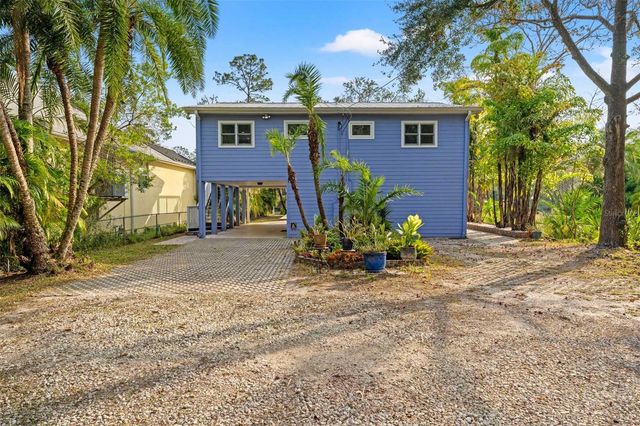 906 W HENRY AVENUE, Tampa, FL 33604
