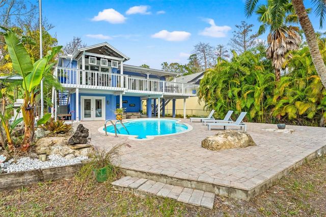 906 W HENRY AVENUE, Tampa, FL 33604
