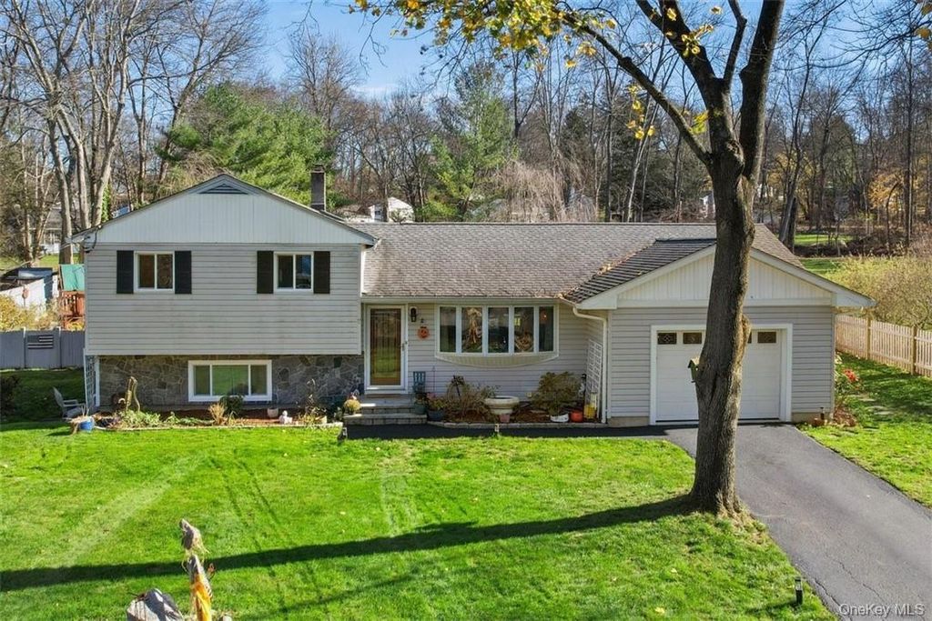 3544 Strang Boulevard, Yorktown Heights, NY 10598