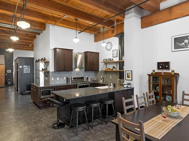 406 Wacouta Street 216, Saint Paul, MN 55101