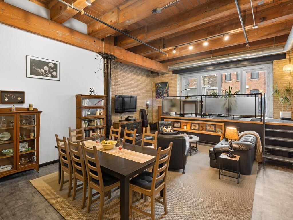 406 Wacouta Street 216, Saint Paul, MN 55101