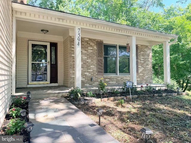 7594 WOODSTOWN DR, Springfield, VA 22153