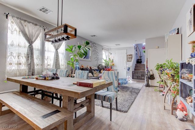 179 Country Greens Avenue, Las Vegas, NV 89148