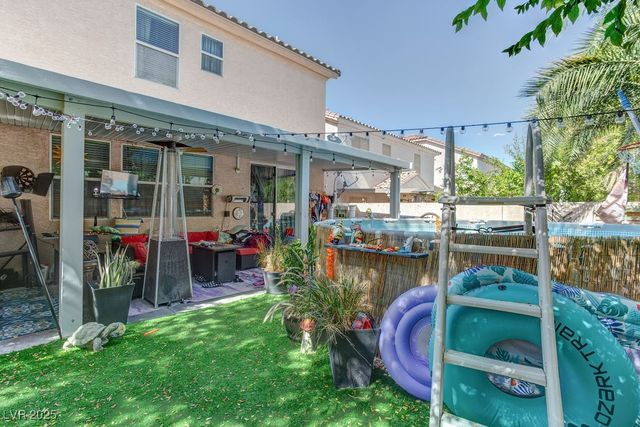 179 Country Greens Avenue, Las Vegas, NV 89148