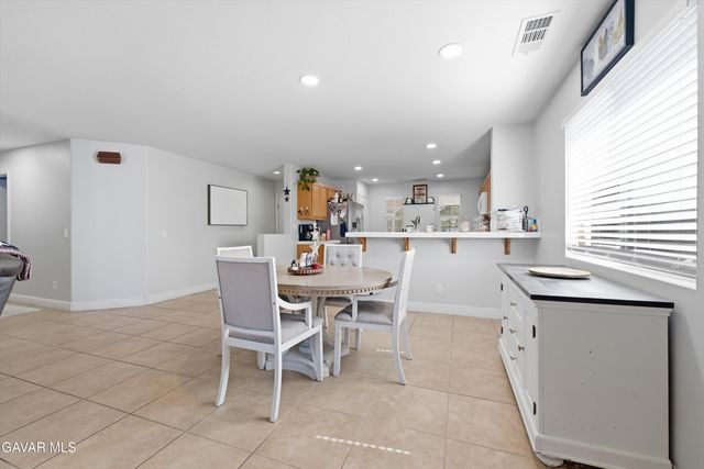 917 Laura Lane, Tehachapi, CA 93561