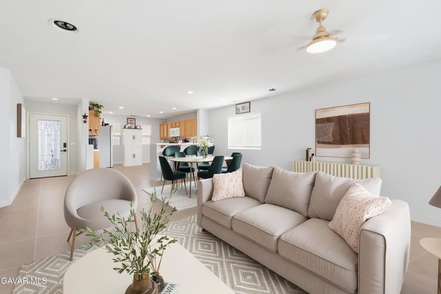 917 Laura Lane, Tehachapi, CA 93561