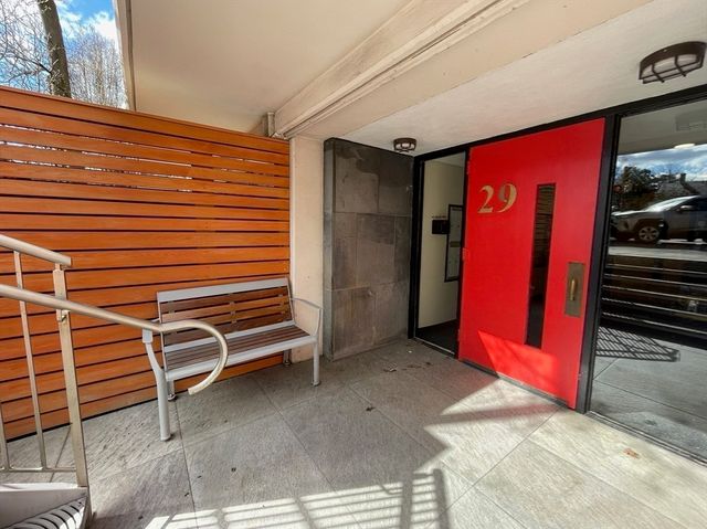 29 Concord Ave 501, Cambridge, MA 02138