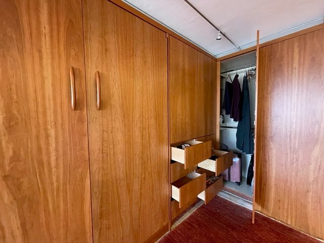 29 Concord Ave 501, Cambridge, MA 02138