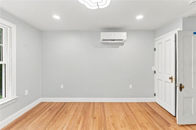 1552 Kingstown Road, South Kingstown, RI 02879