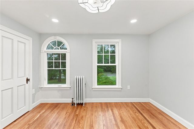 1552 Kingstown Road, South Kingstown, RI 02879