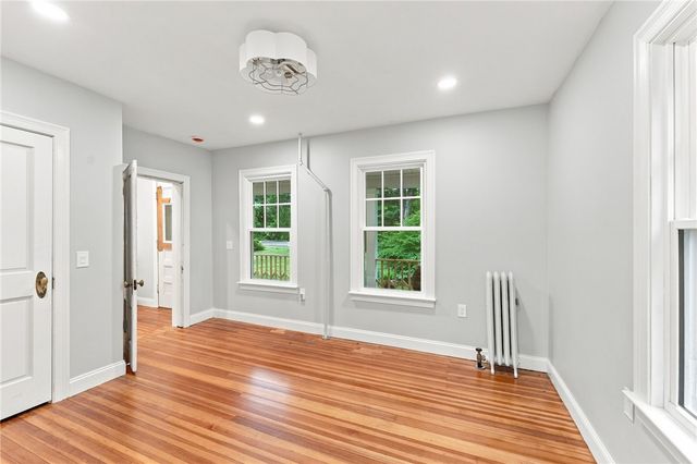 1552 Kingstown Road, South Kingstown, RI 02879