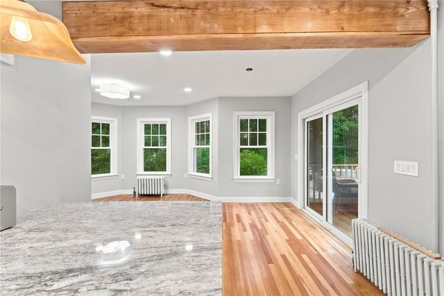 1552 Kingstown Road, South Kingstown, RI 02879