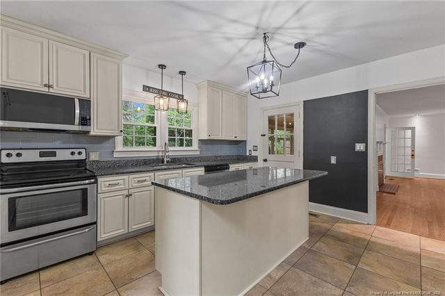 300 Pinecrest Drive, Fayetteville, NC 28305