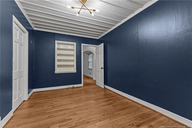 300 Pinecrest Drive, Fayetteville, NC 28305