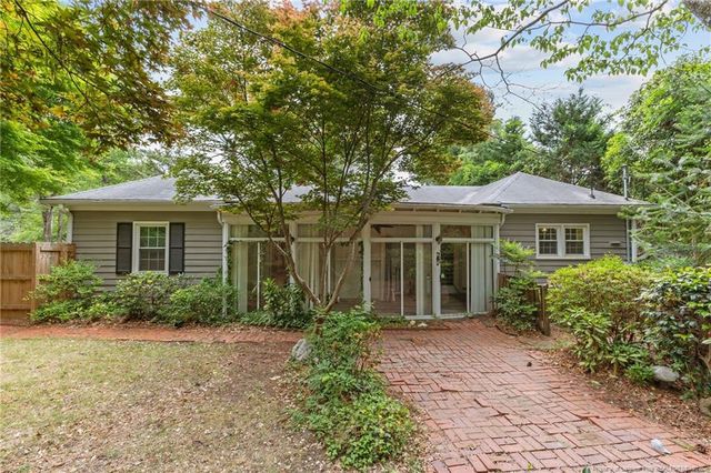 300 Pinecrest Drive, Fayetteville, NC 28305