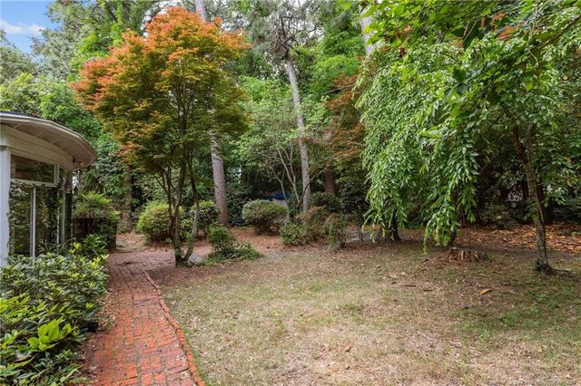 300 Pinecrest Drive, Fayetteville, NC 28305