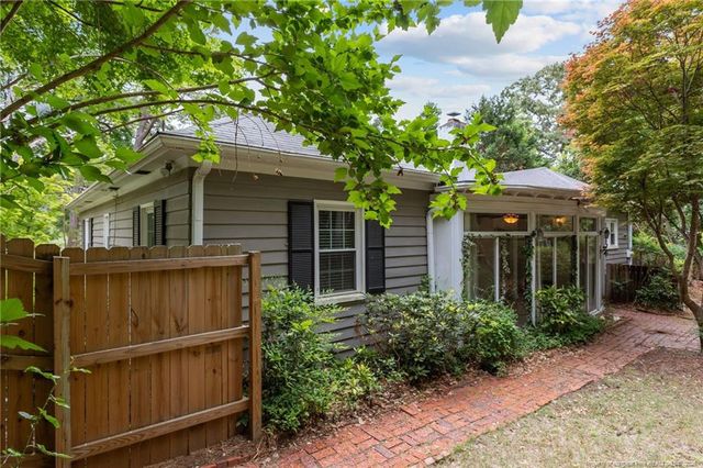 300 Pinecrest Drive, Fayetteville, NC 28305