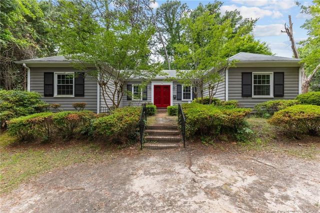 300 Pinecrest Drive, Fayetteville, NC 28305