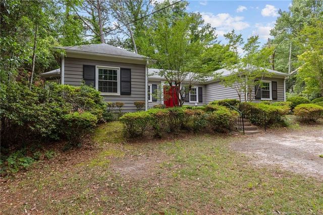 300 Pinecrest Drive, Fayetteville, NC 28305