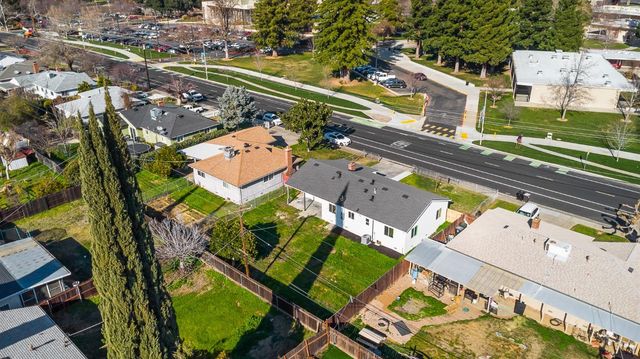 2240 Chase Dr, Rancho Cordova, CA 95670