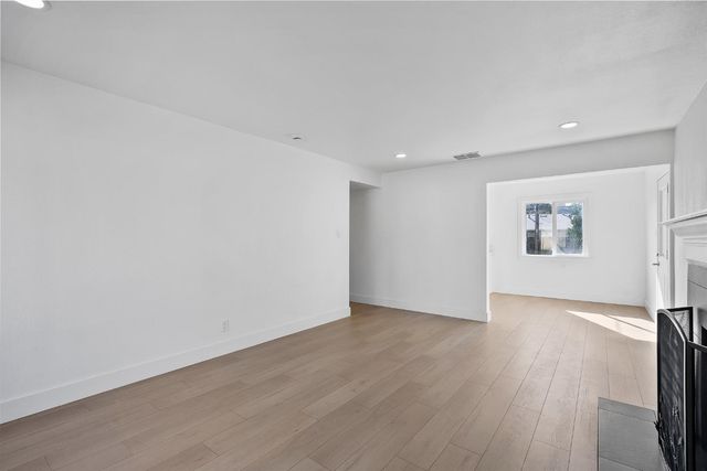 2240 Chase Dr, Rancho Cordova, CA 95670