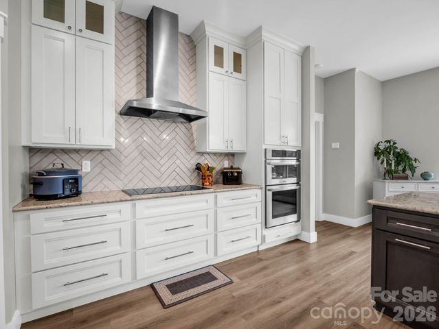 21 Rock Ridge Road, Mill Spring, NC 28756