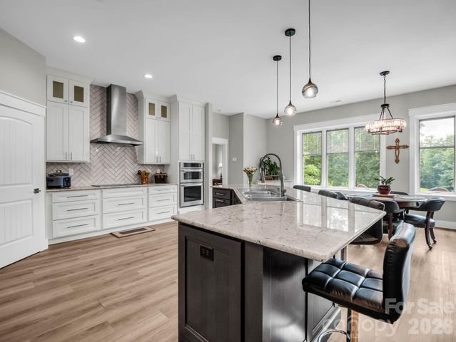 21 Rock Ridge Road, Mill Spring, NC 28756