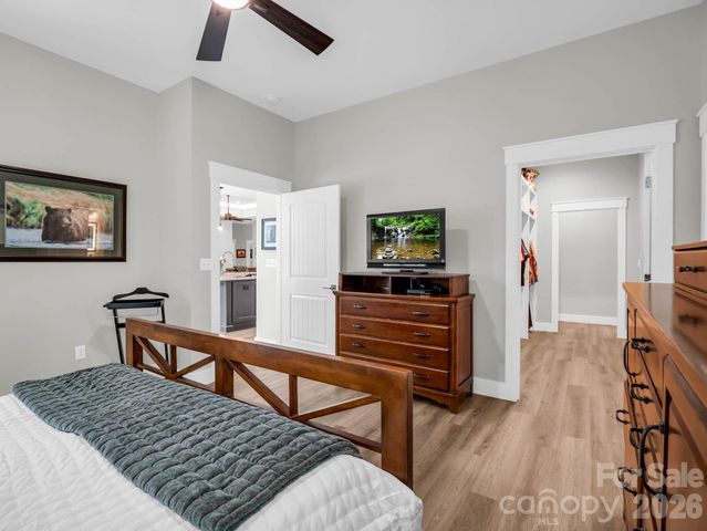 21 Rock Ridge Road, Mill Spring, NC 28756