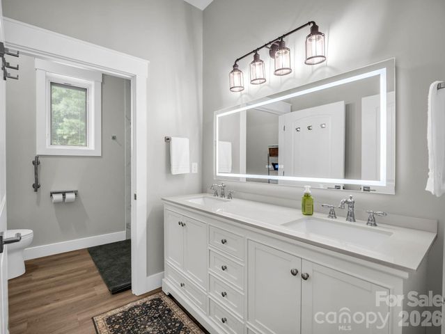 21 Rock Ridge Road, Mill Spring, NC 28756