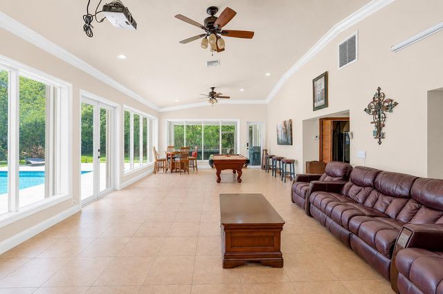 13166 71st Place N, West Palm Beach, FL 33412