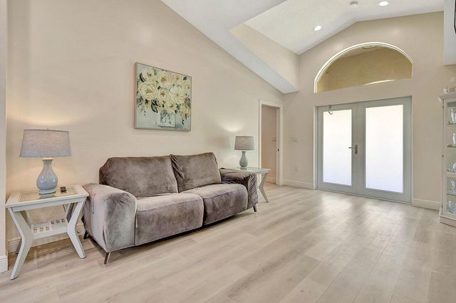 13166 71st Place N, West Palm Beach, FL 33412