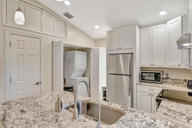13166 71st Place N, West Palm Beach, FL 33412