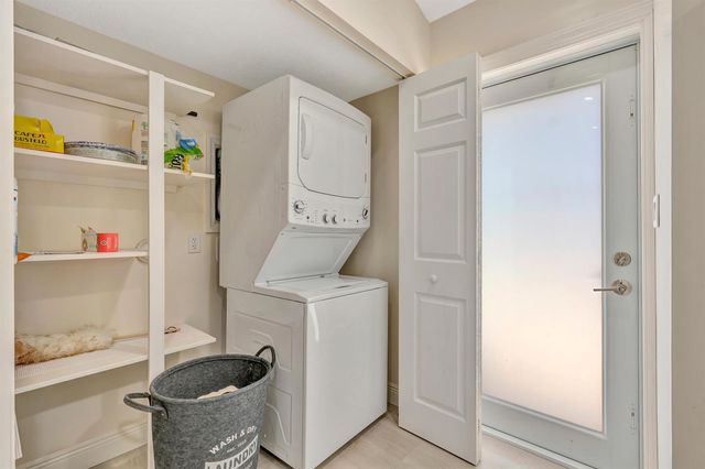 13166 71st Place N, West Palm Beach, FL 33412